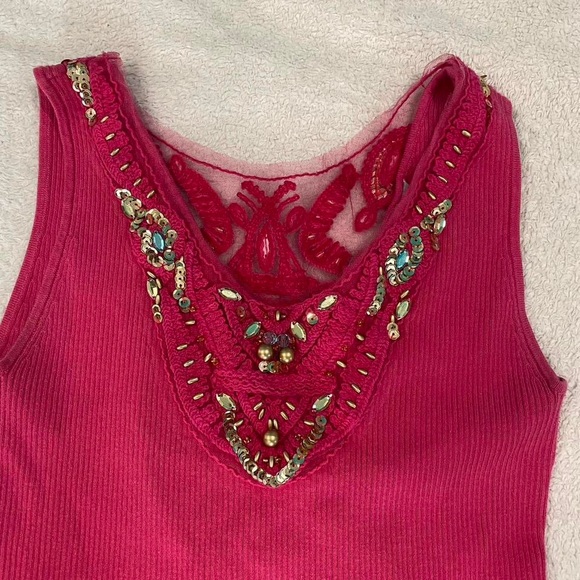 pink beaded lace tank - Picture 2 of 5